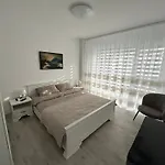 Apartmán 1 Mai - Luxury Park - Self Check-in - Private Parking - 2