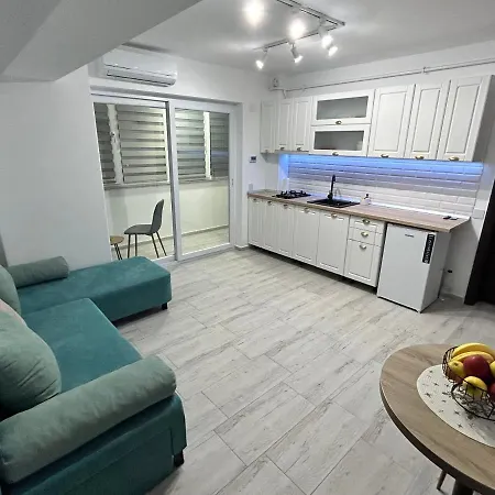 1 Mai - Luxury Park - Self Check-in - Private Parking - 2 Craiova