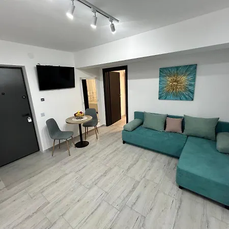 1 Mai - Luxury Park - Self Check-in - Private Parking - 2 Appartement *