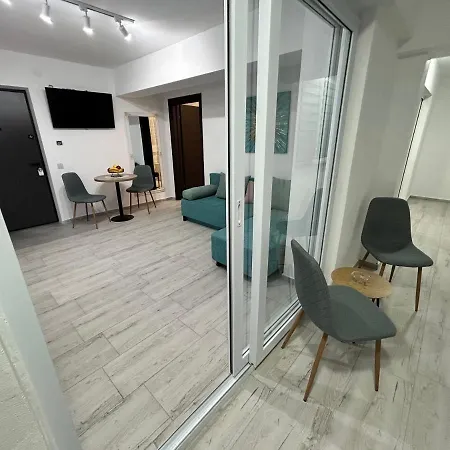 1 Mai - Luxury Park - Self Check-in - Private Parking - 2 Appartement *