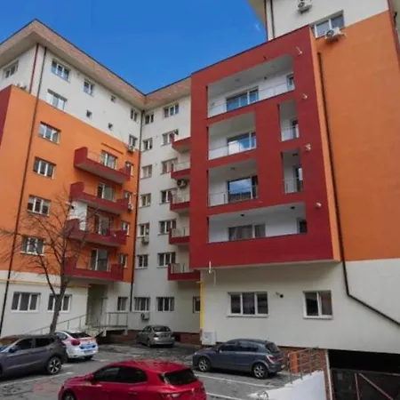1 Mai - Luxury Park - Self Check-in - Private Parking - 2 Апартамент Крайова
