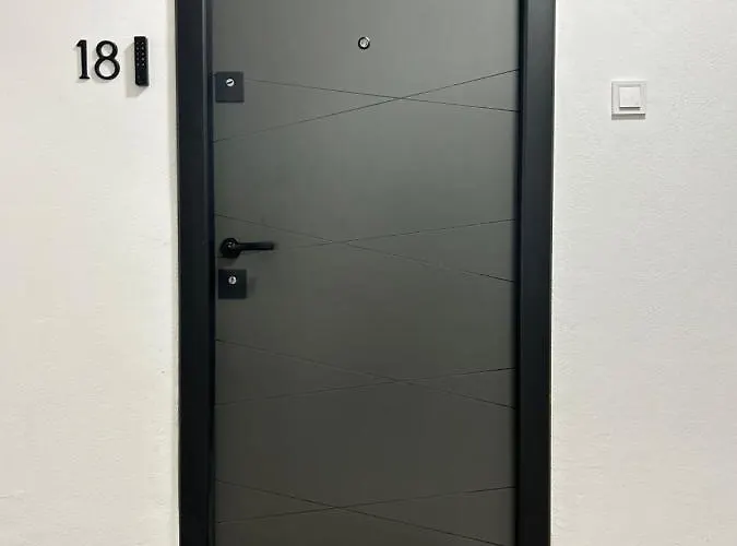 1 Mai - Luxury Park - Self Check-in - Private Parking - 2 Appartamento *